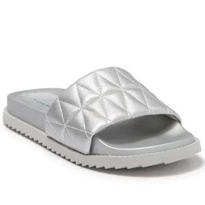 14th & Union Tallin Silver Slide Sandals Size 5
